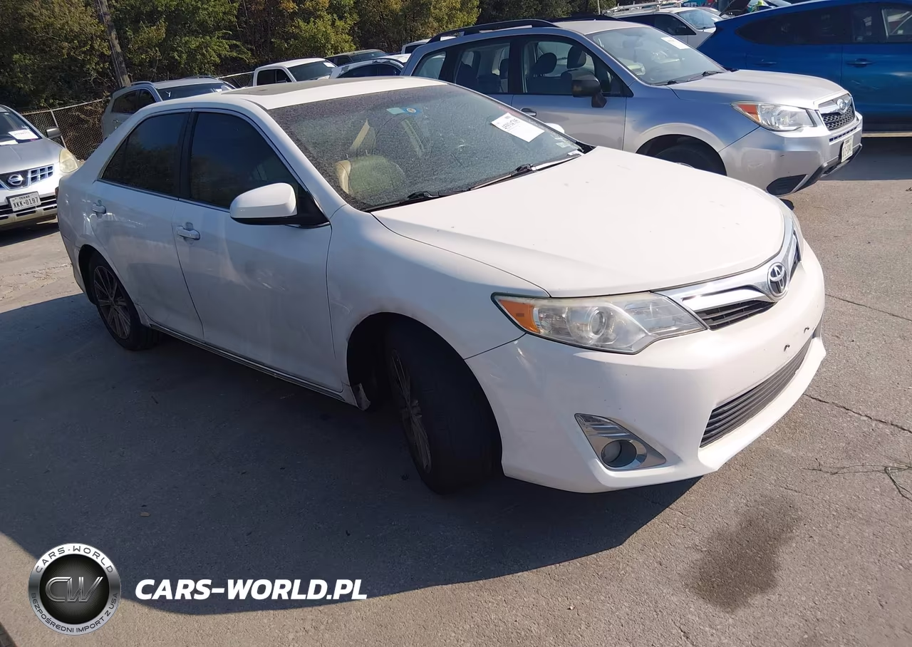 2012 Toyota Camry Xle V6 – zdjęcie 1 z 15