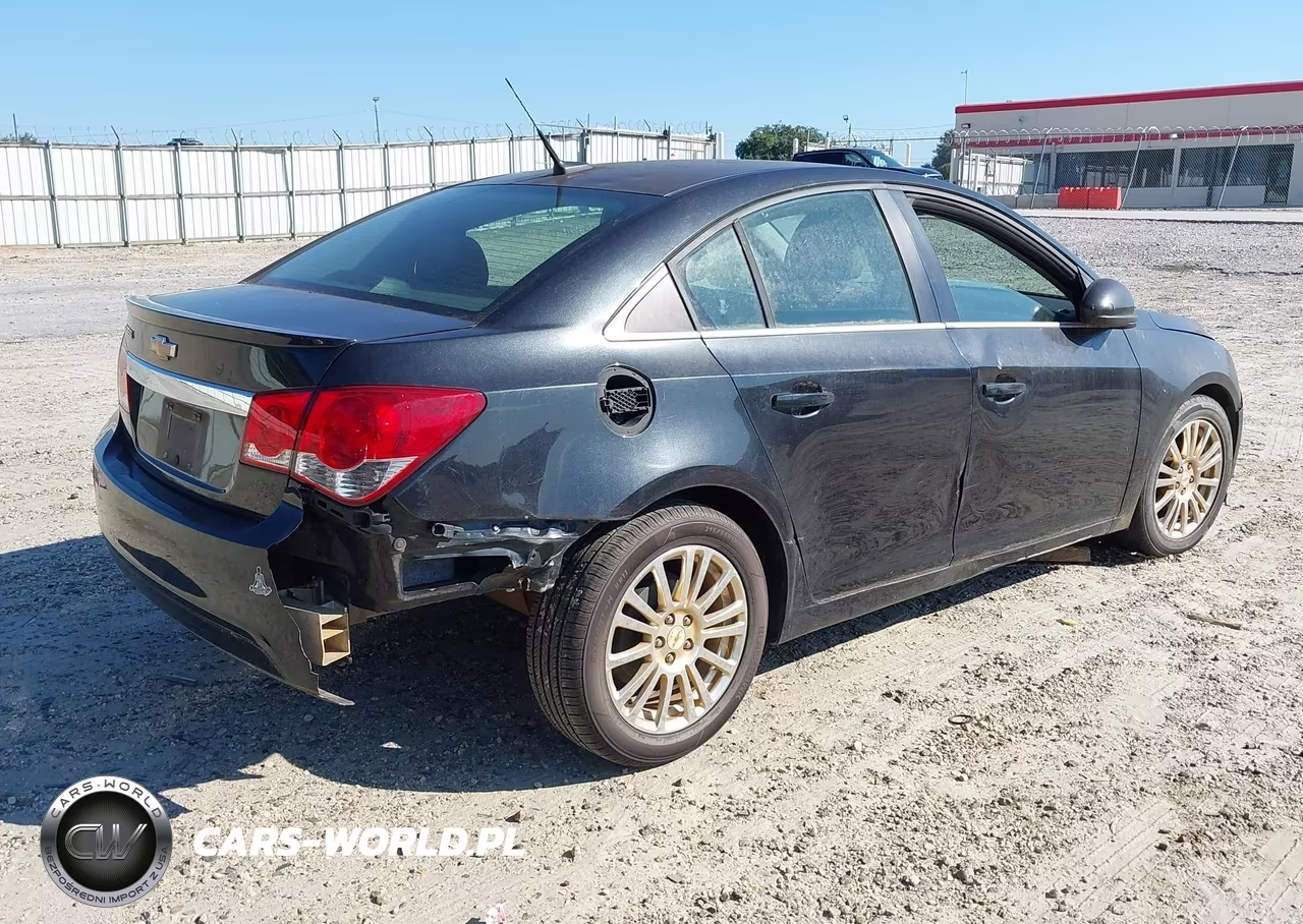 2011 Chevrolet Cruze Eco VIN:1G1PK5S92B7306931 - 4
