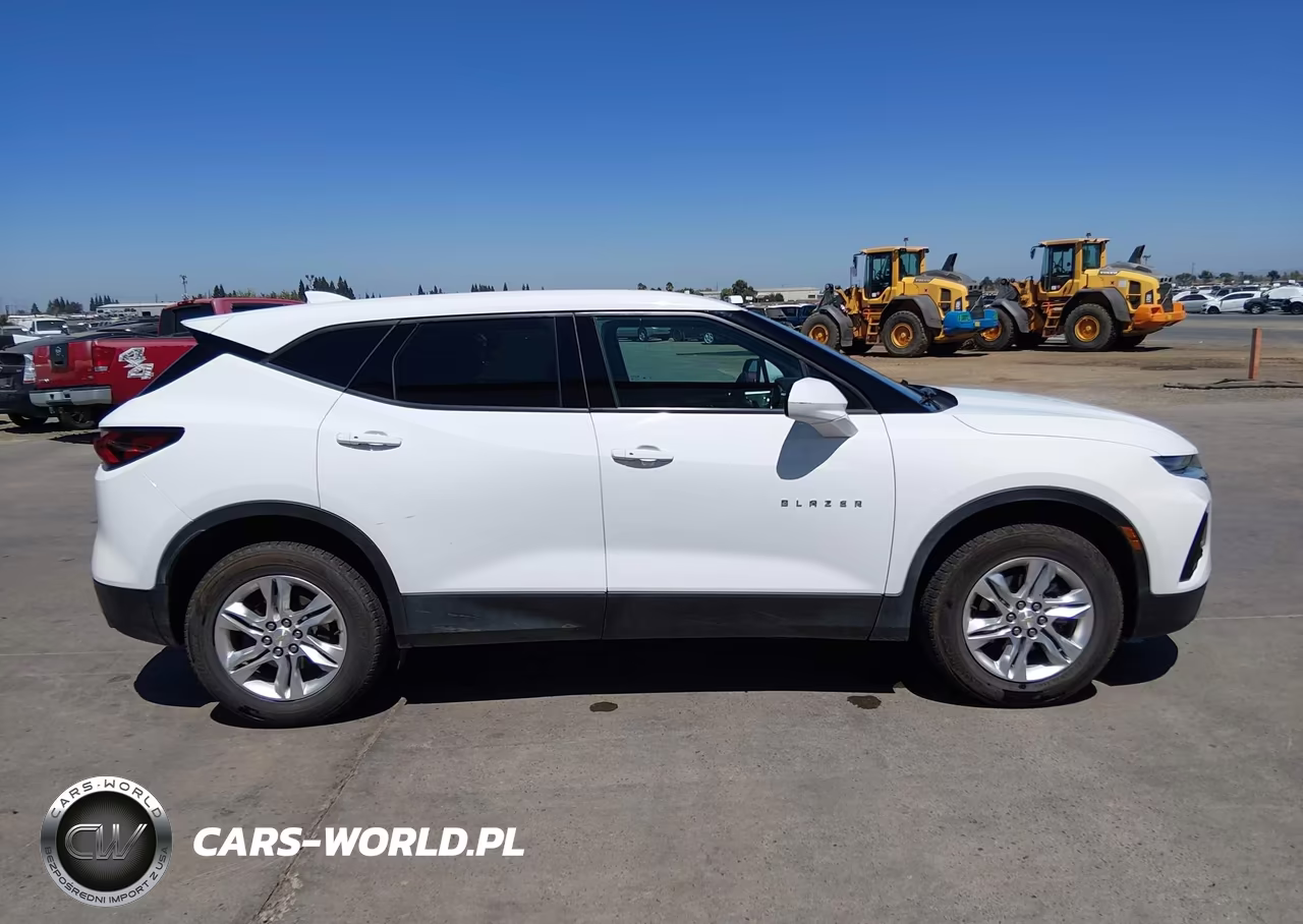2021 Chevrolet Blazer Awd 2Lt VIN:3GNKBHR47MS553953 - 13