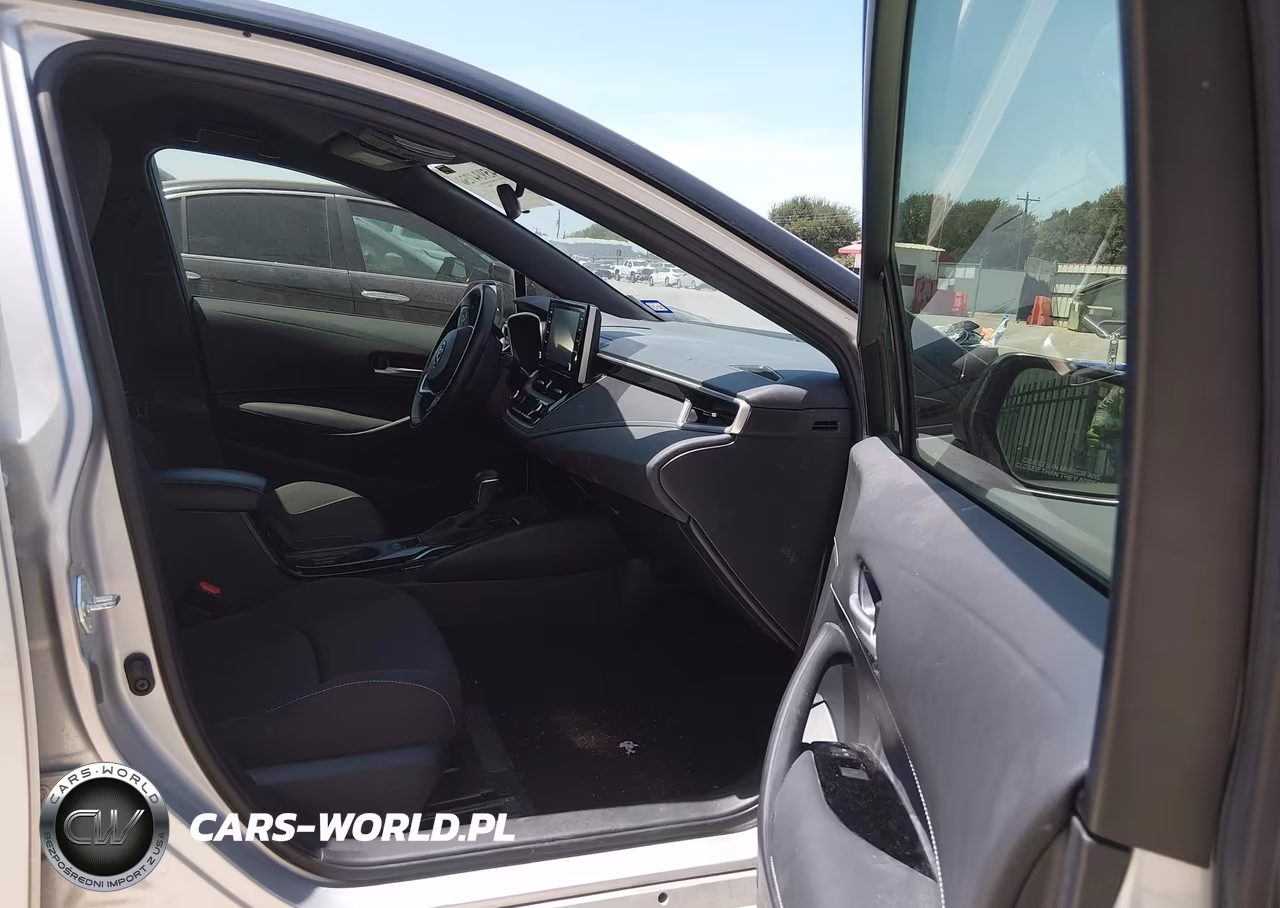 2021 Toyota Corolla Se VIN:JTND4MBE1M3105748 - 5