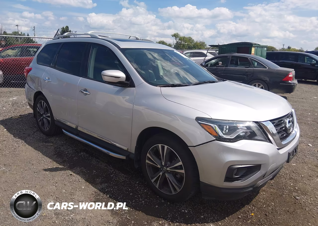 2018 Nissan Pathfinder Platinum – zdjęcie 1 z 16
