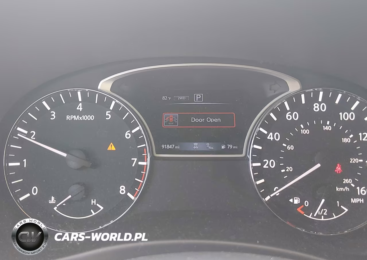 2018 Nissan Pathfinder Platinum VIN:5N1DR2MM9JC656029 - 7