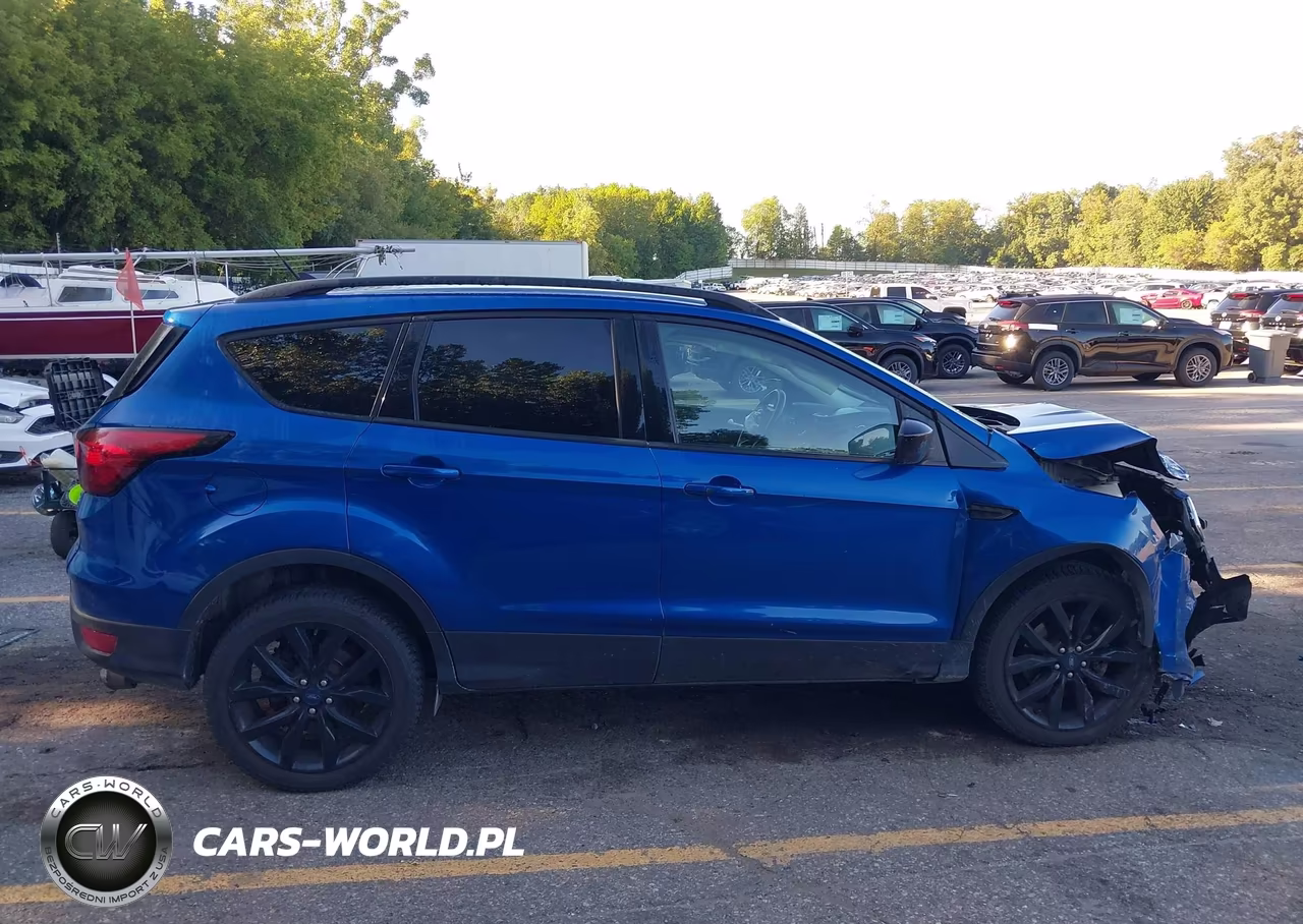 2019 Ford Escape Se VIN:1FMCU9GD4KUC01678 - 12