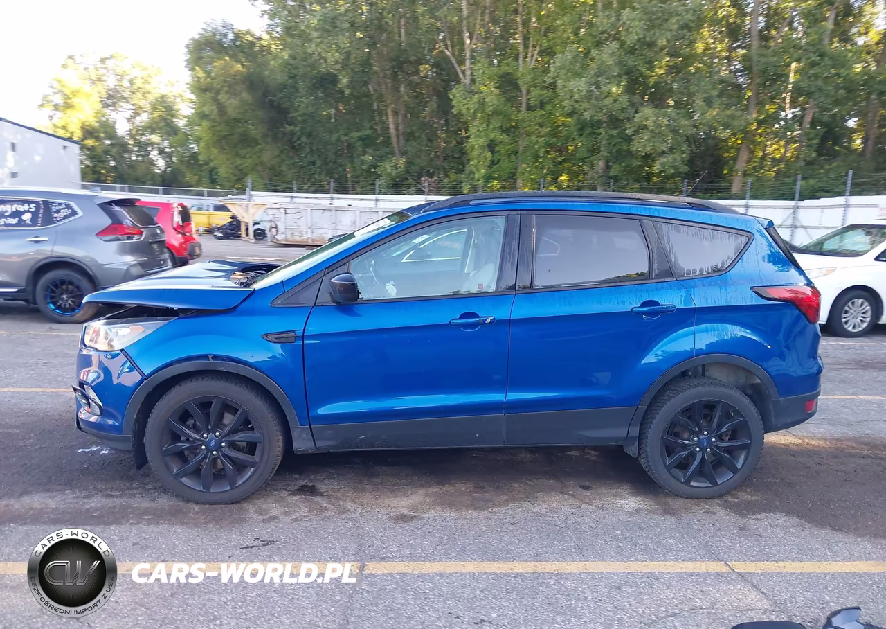 2019 Ford Escape Se VIN:1FMCU9GD4KUC01678 - 13