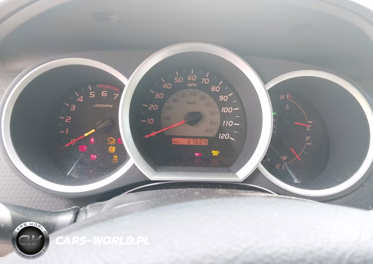 2010 Toyota Tacoma VIN:5TETX4CN1AZ704619 - 7
