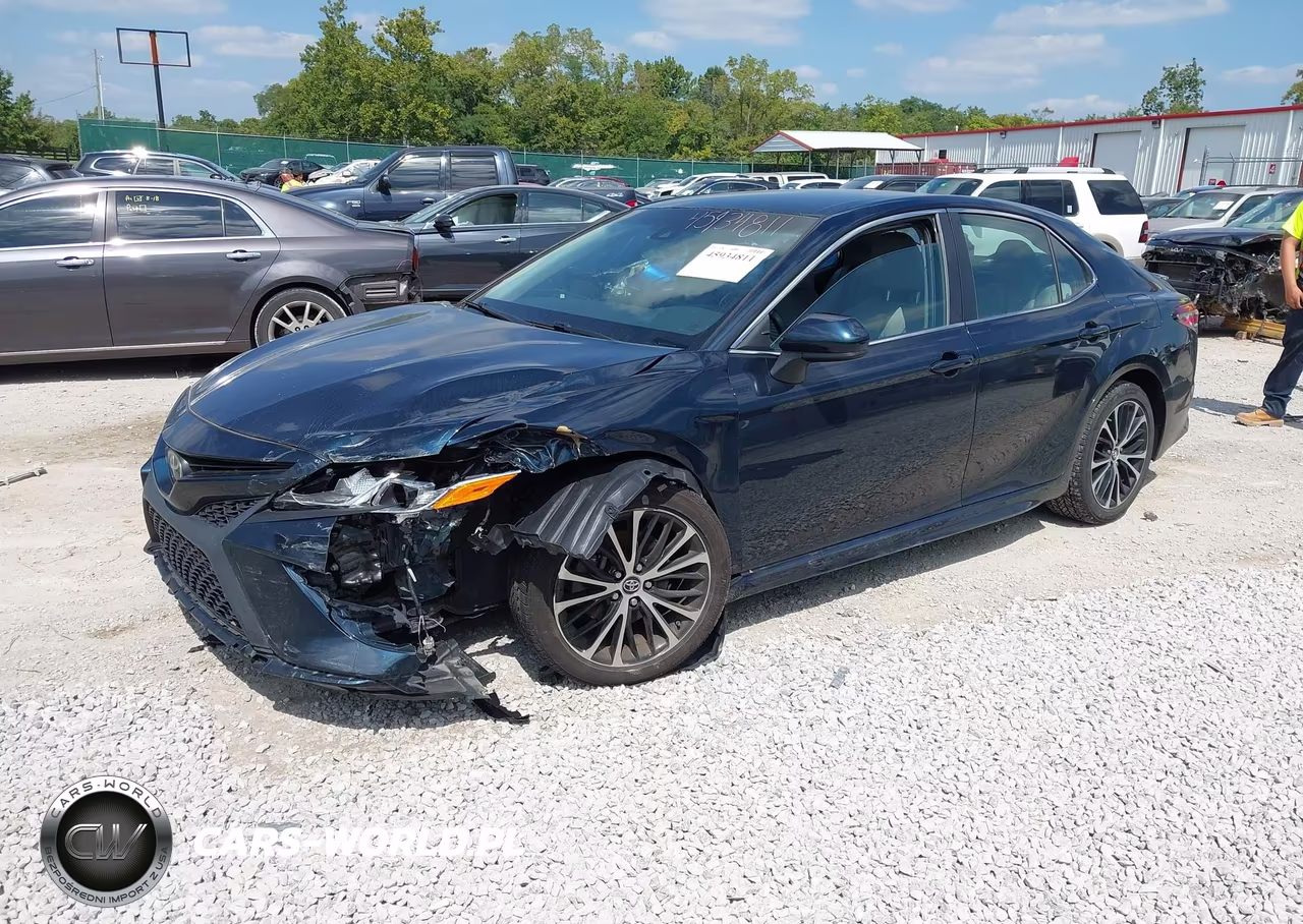2018 Toyota Camry Se VIN:4T1B11HK2JU544247 - 2