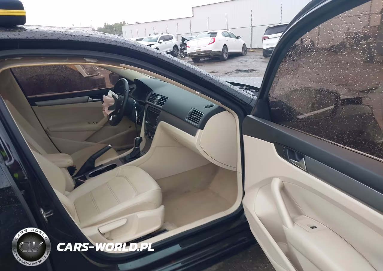 2014 Volkswagen Passat 2.5L Se VIN:1VWBH7A35EC018581 - 5