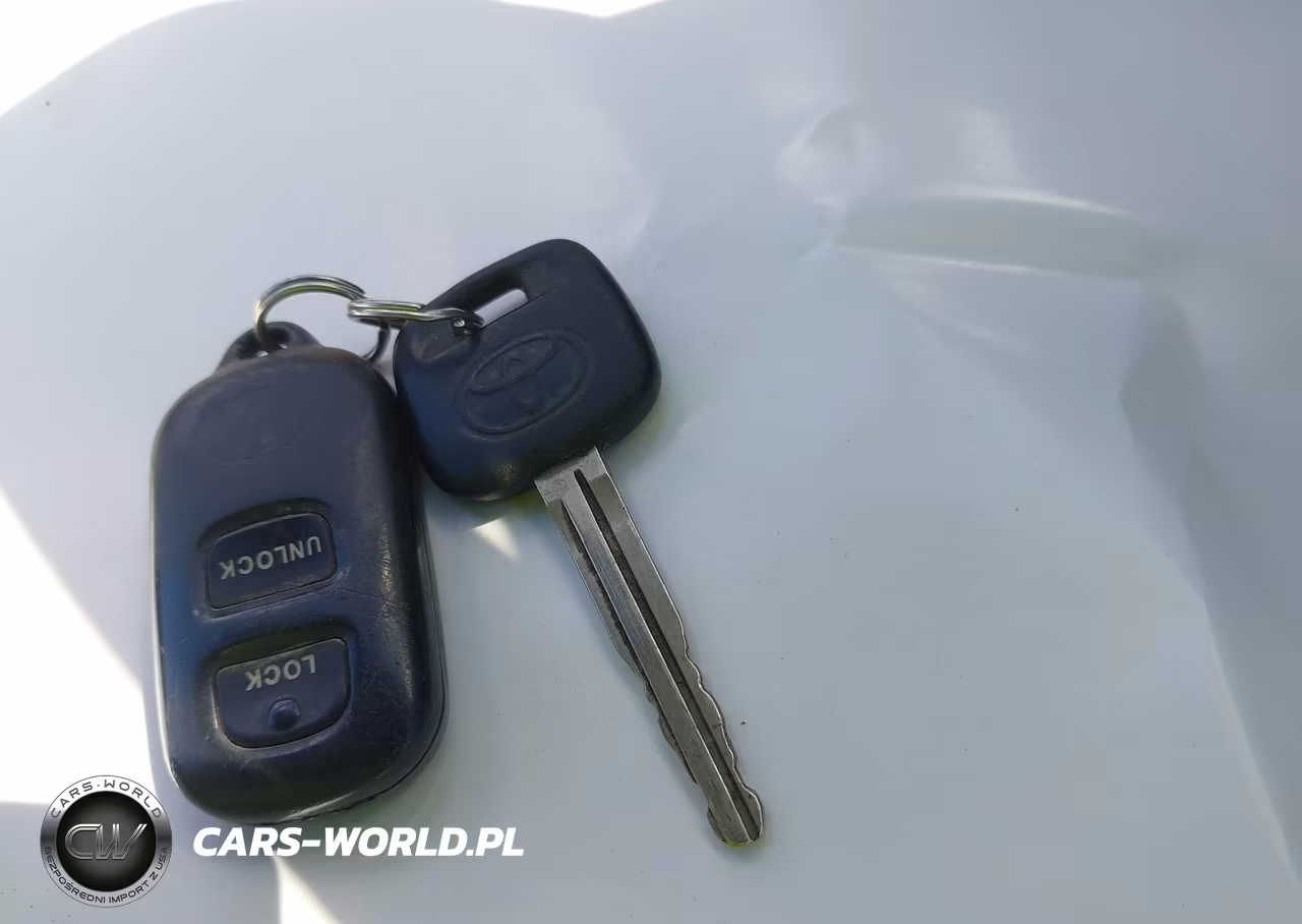 2003 Toyota Corolla Le VIN:JTDBR32E830041974 - 11