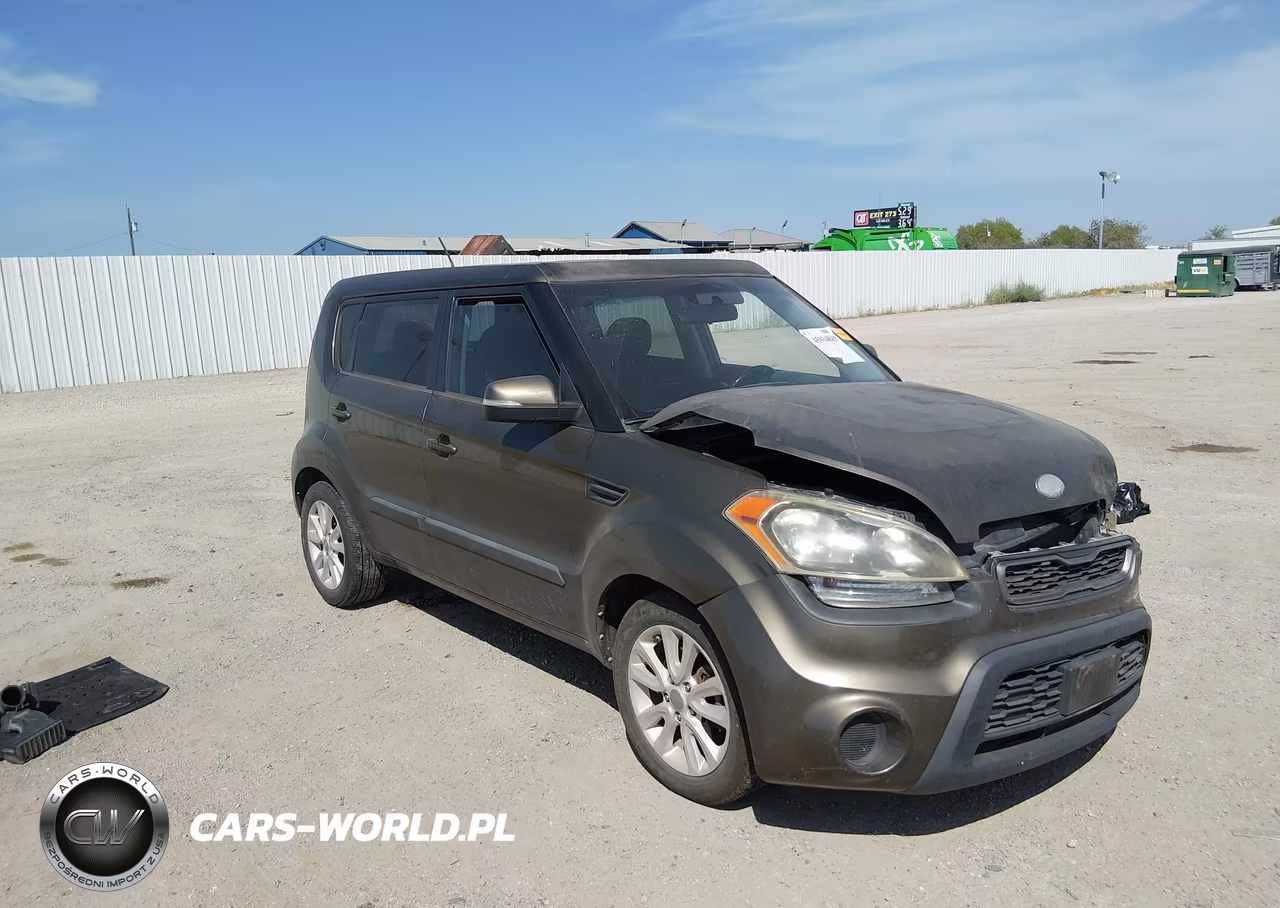 2013 Kia Soul + VIN:KNDJT2A65D7520962 - 1