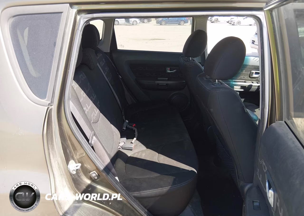 2013 Kia Soul + VIN:KNDJT2A65D7520962 - 8