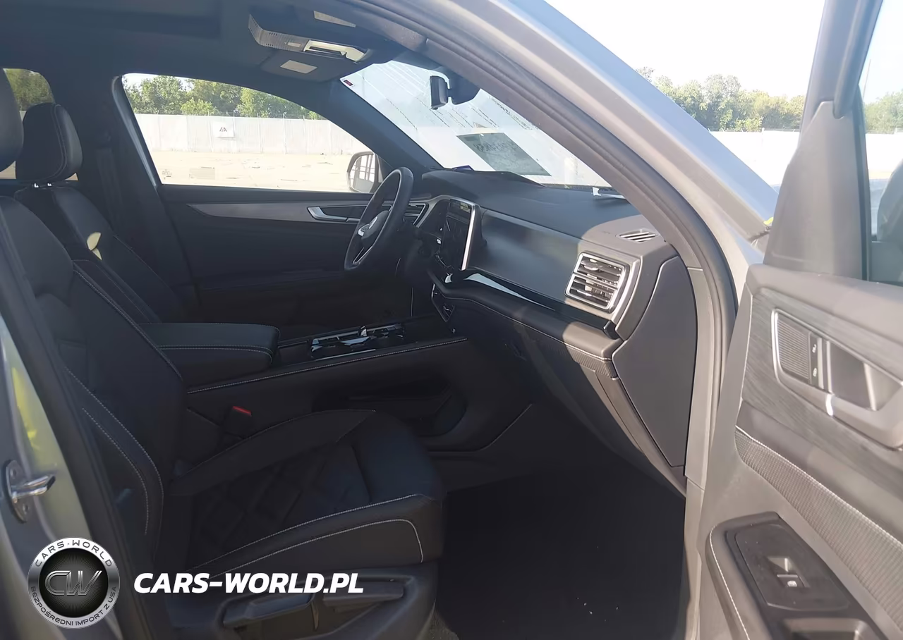 2026 Volkswagen Atlas Cross Sport Se With Technology VIN:1V2JC2CA5TC212826 - 5