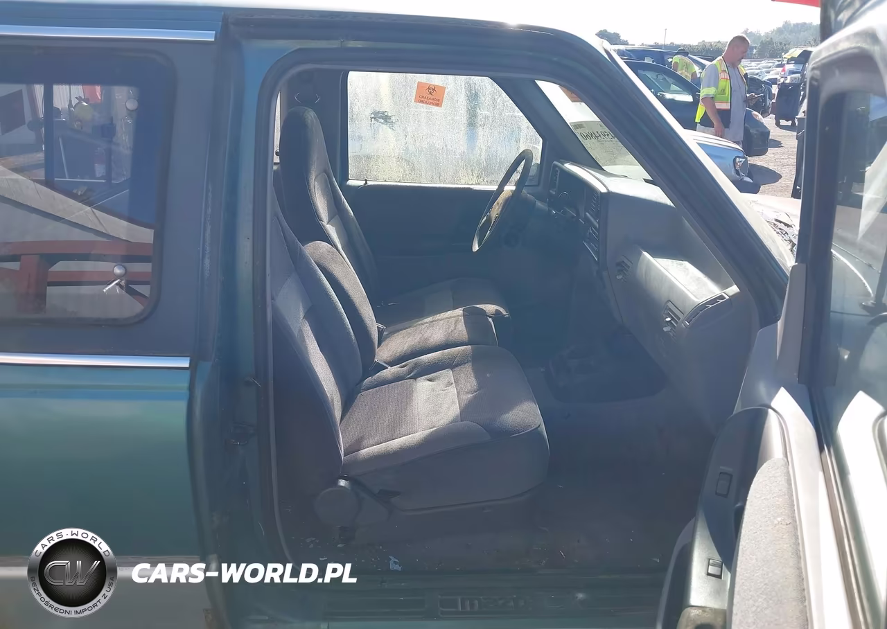 1994 Mazda B4000 Cab Plus VIN:4F4CR16X6RTM19826 - 5