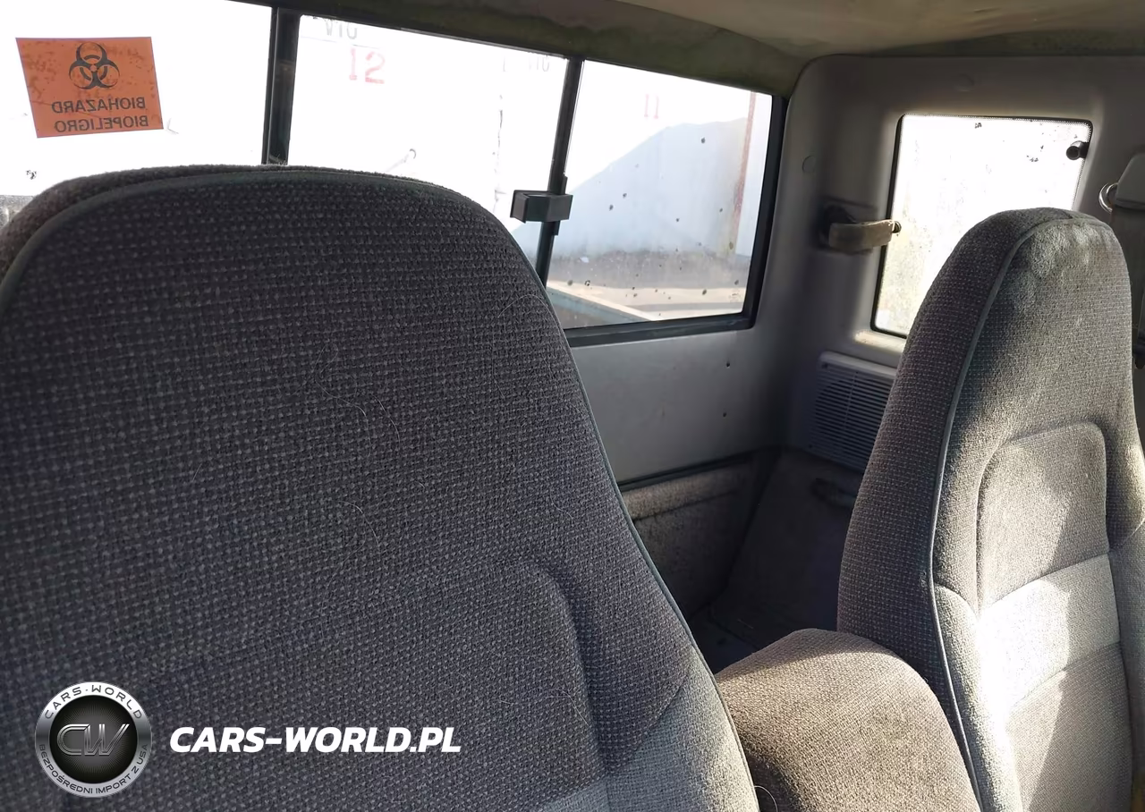 1994 Mazda B4000 Cab Plus VIN:4F4CR16X6RTM19826 - 8