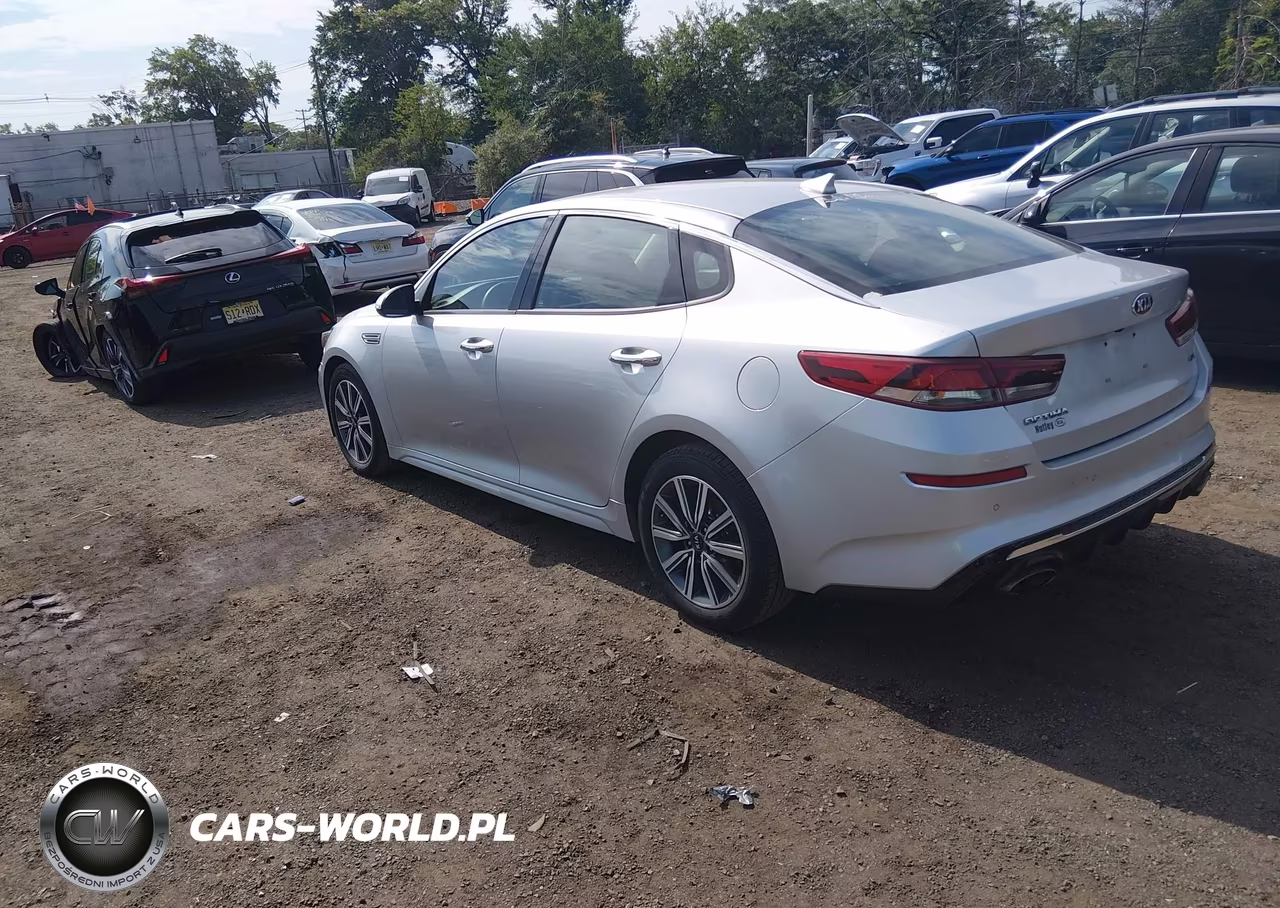 2019 Kia Optima Ex VIN:5XXGU4L18KG368460 - 3