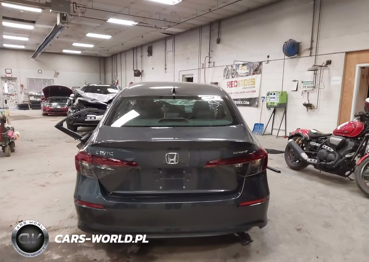 2025 Honda Civic Sport VIN:2HGFE2F51SH512506 - 17