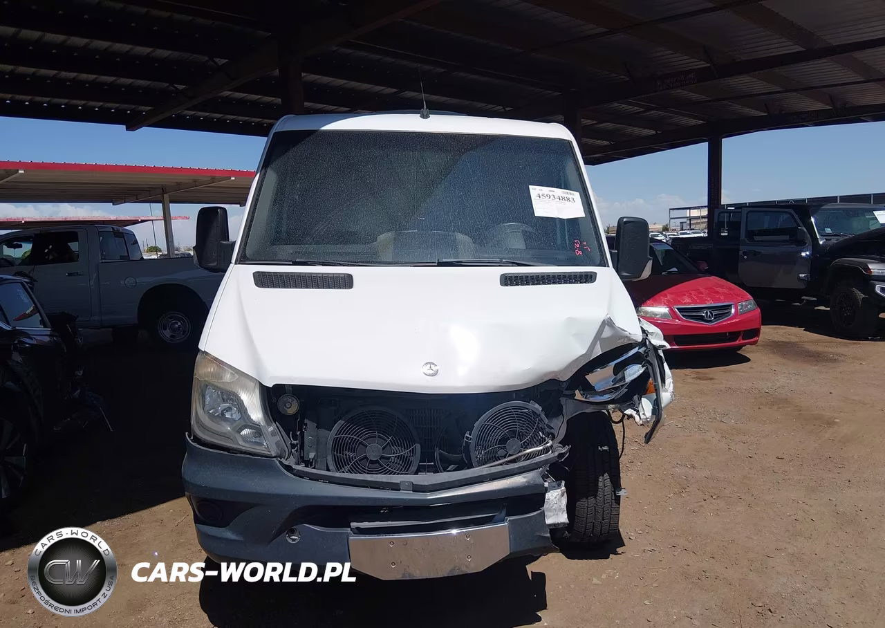 2014 Mercedes-Benz Sprinter 2500 Normal Roof VIN:WD4PE7DC0E5850322 - 13