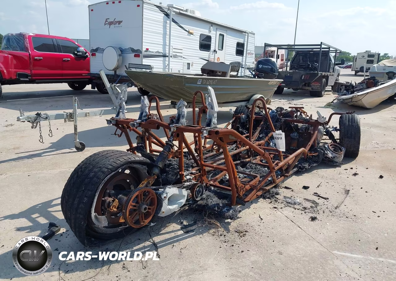 2020 Polaris Slingshot Sl VIN:57XAAPHD5L8138003 - 4