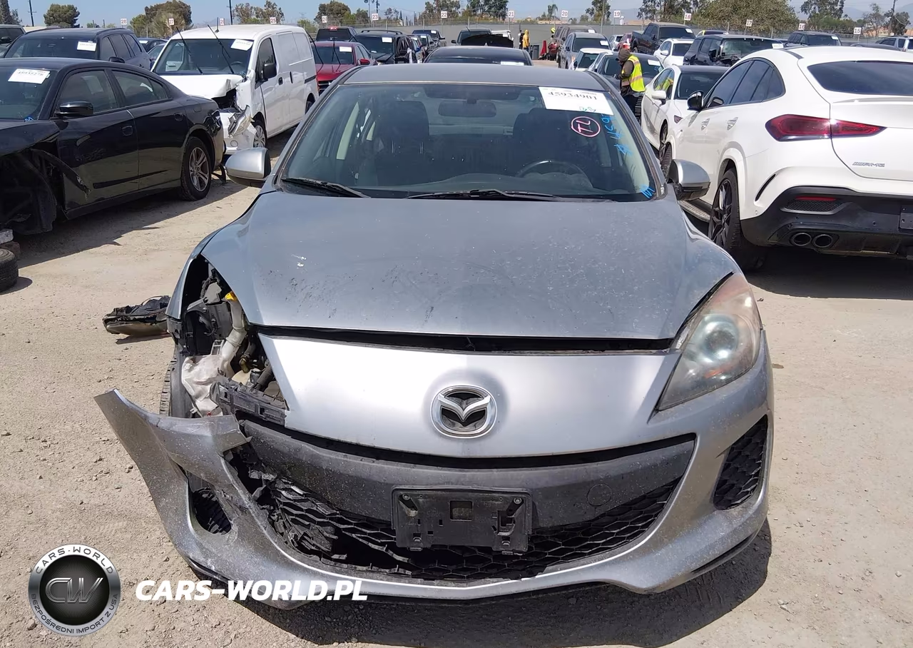 2012 Mazda Mazda3 I Touring VIN:JM1BL1V8XC1670383 - 13