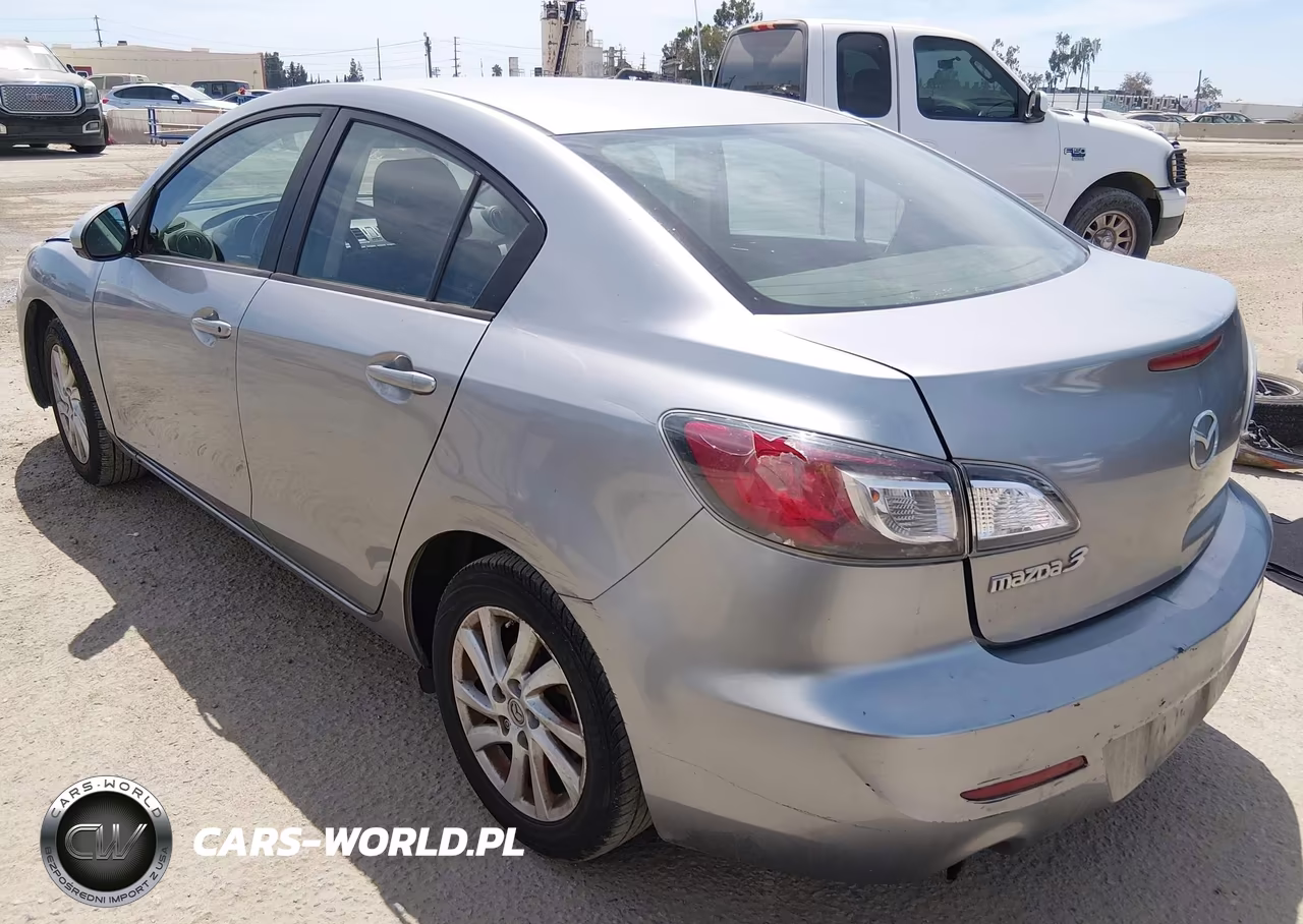 2012 Mazda Mazda3 I Touring VIN:JM1BL1V8XC1670383 - 3