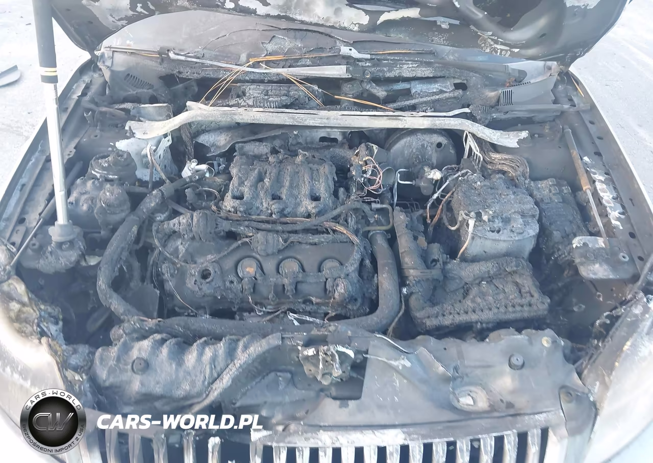 2008 Mercury Sable VIN:1MEHM40W58G607922 - 10