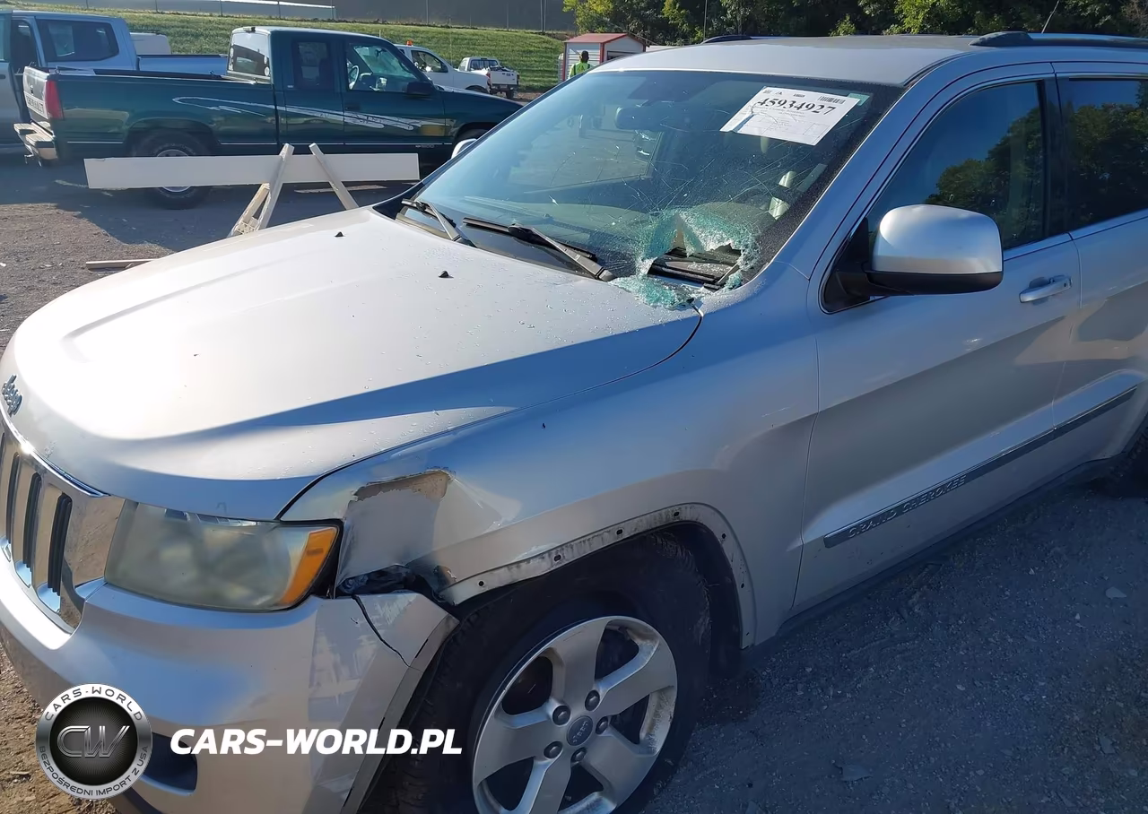 2011 Jeep Grand Cherokee Laredo VIN:1J4RS4GT1BC505226 - 6