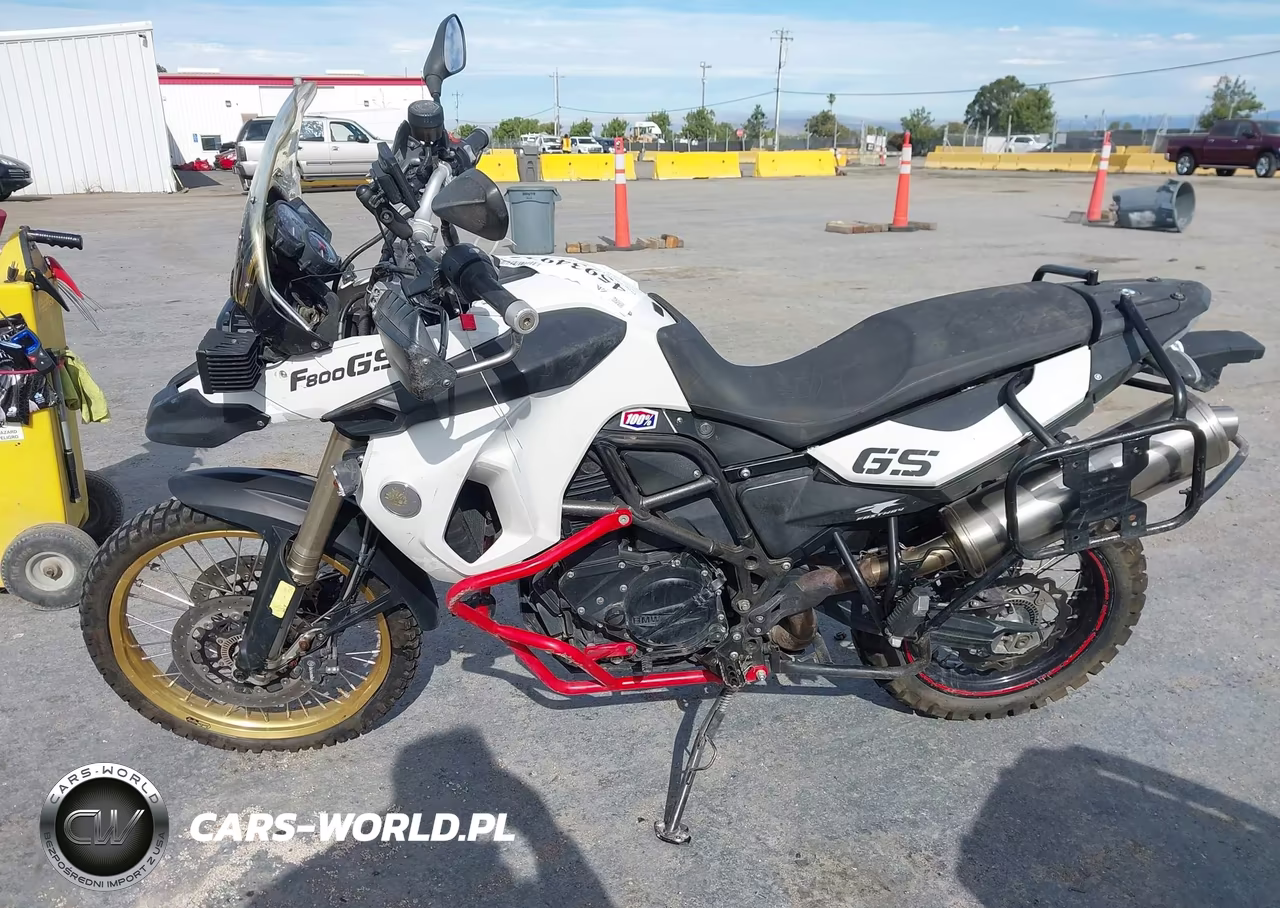 2011 BMW F800 Gs VIN:WB1022901BZU03652 - 13