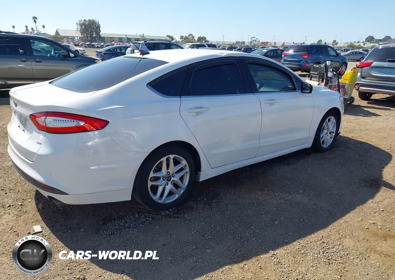 2016 Ford Fusion Se VIN:3FA6P0H75GR225456 - 4