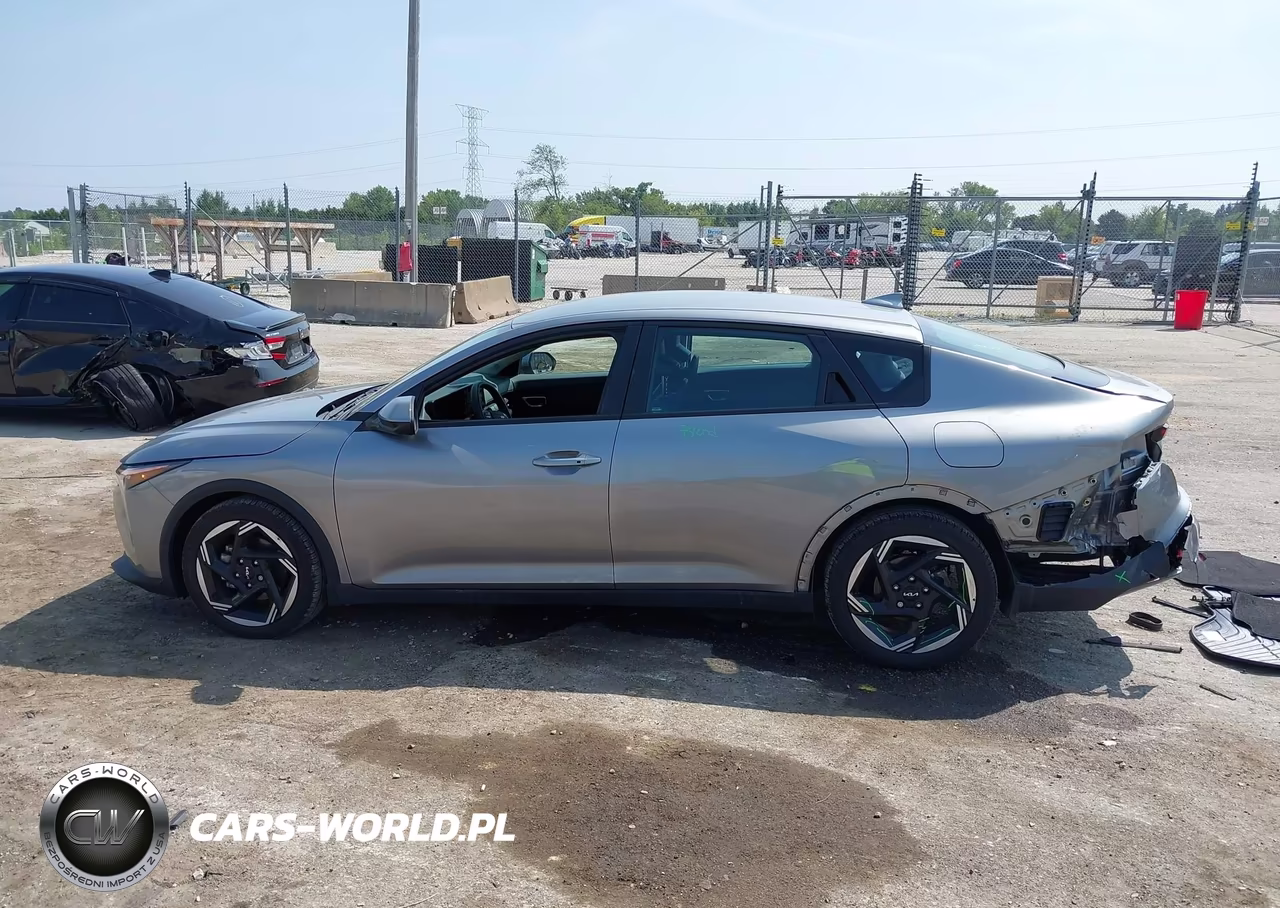 2025 Kia K4 Ex VIN:3KPFU4DE9SE144832 - 14