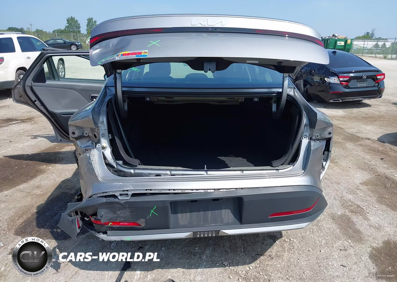 2025 Kia K4 Ex VIN:3KPFU4DE9SE144832 - 6