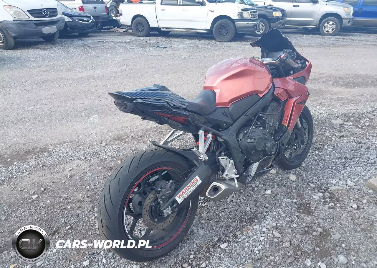 2023 Honda Cbr650 Ra VIN:MLHRH0155P5400611 - 4
