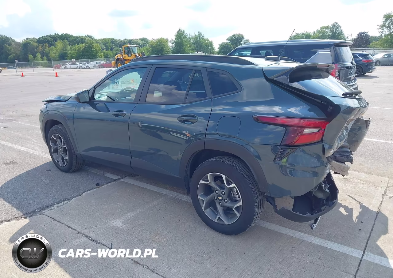 2025 Chevrolet Trax Fwd Lt VIN:KL77LHEP1SC065917 - 3