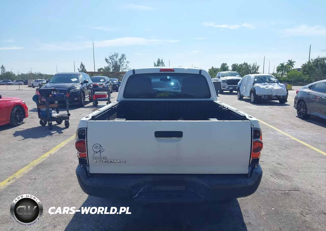 2014 Toyota Tacoma VIN:5TFTX4CN9EX039661 - 16