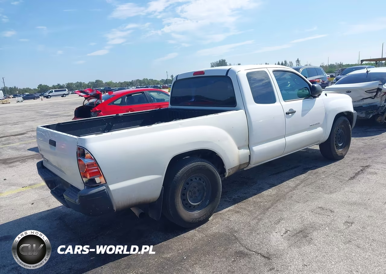 2014 Toyota Tacoma VIN:5TFTX4CN9EX039661 - 4