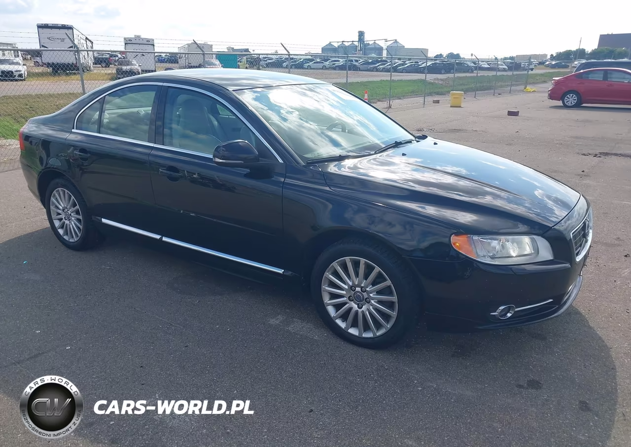2013 Volvo S80 3.2L-3.2L Platinum-3.2L Premier Plus