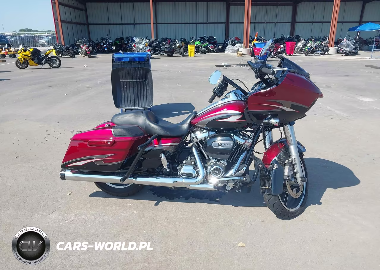 2017 Harley-Davidson Fltrxs Road Glide Special VIN:1HD1KTC11HB661846 - 12