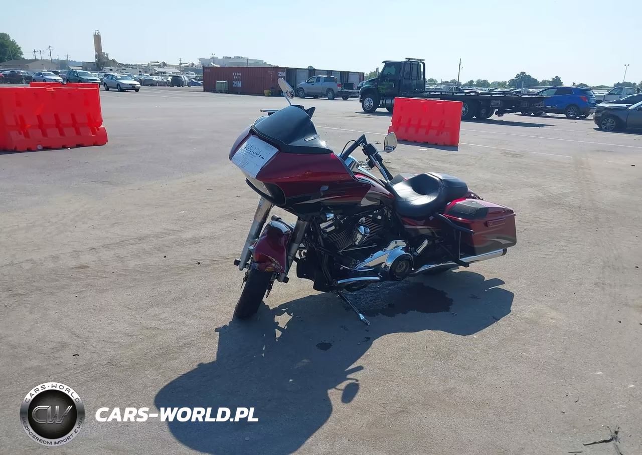 2017 Harley-Davidson Fltrxs Road Glide Special VIN:1HD1KTC11HB661846 - 2