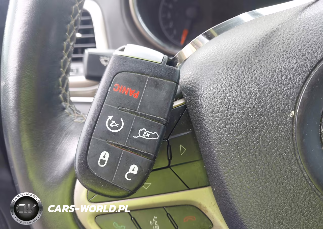 2014 Jeep Grand Cherokee Overland VIN:1C4RJECT9EC212473 - 11