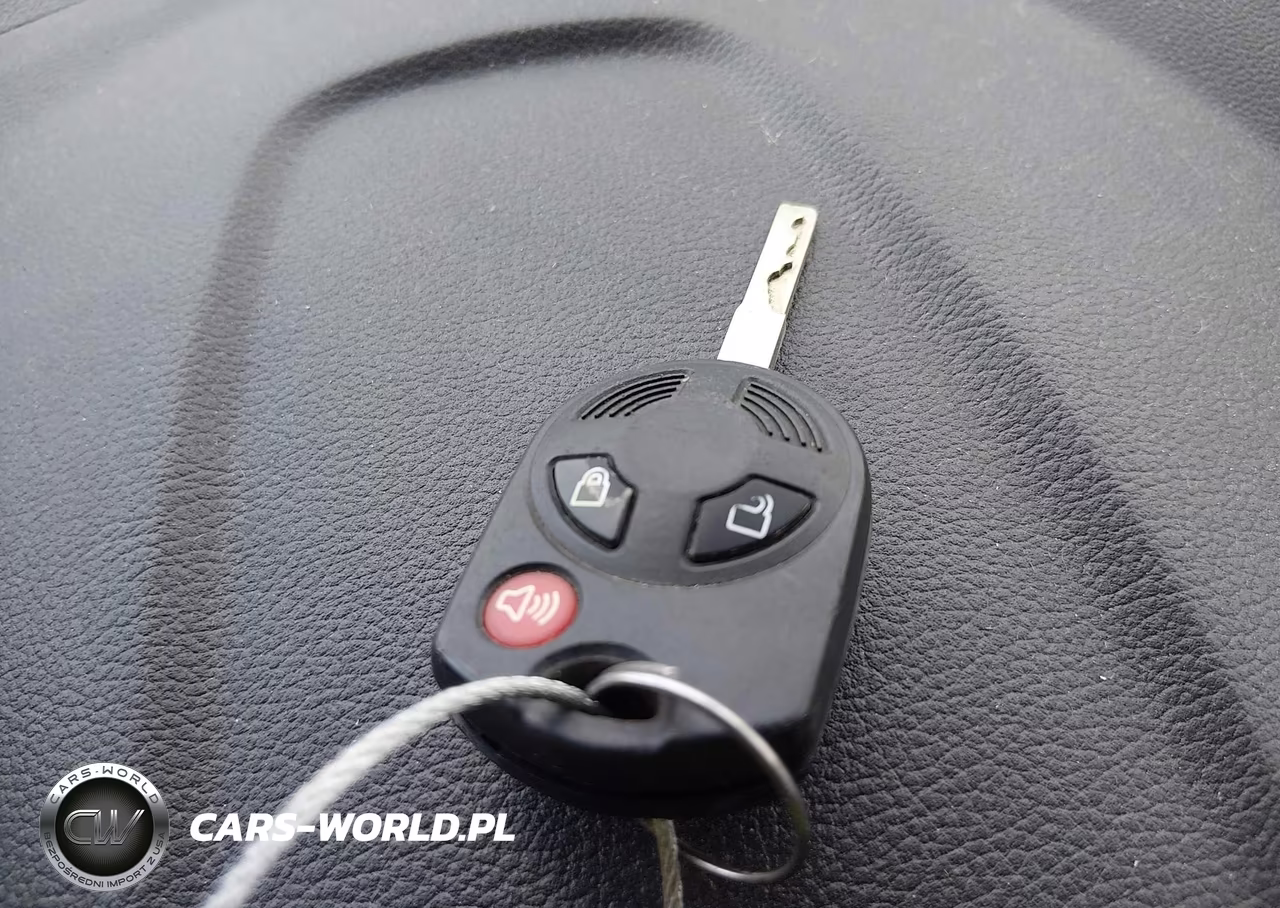 2018 Ford Escape S VIN:1FMCU0F77JUD54335 - 11