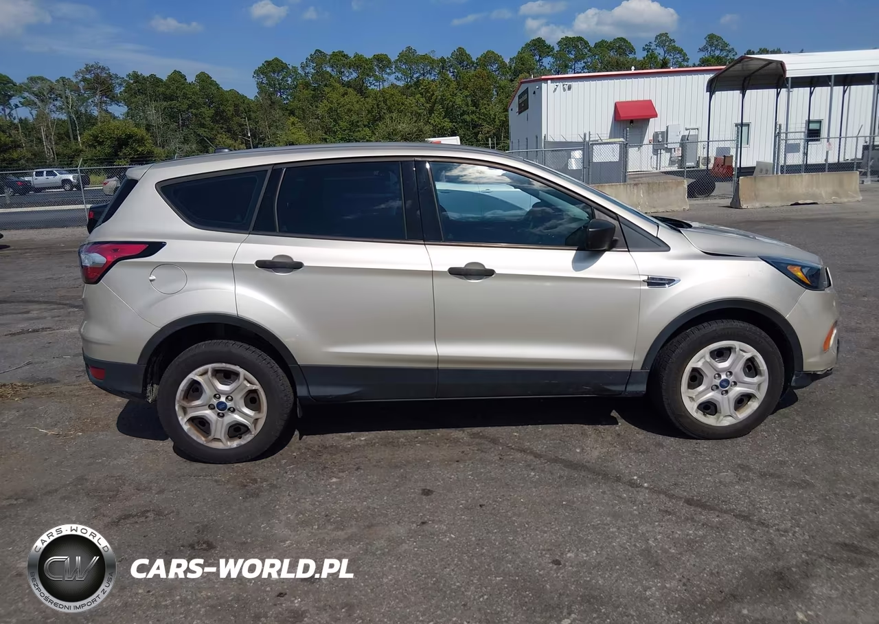 2018 Ford Escape S VIN:1FMCU0F77JUD54335 - 13