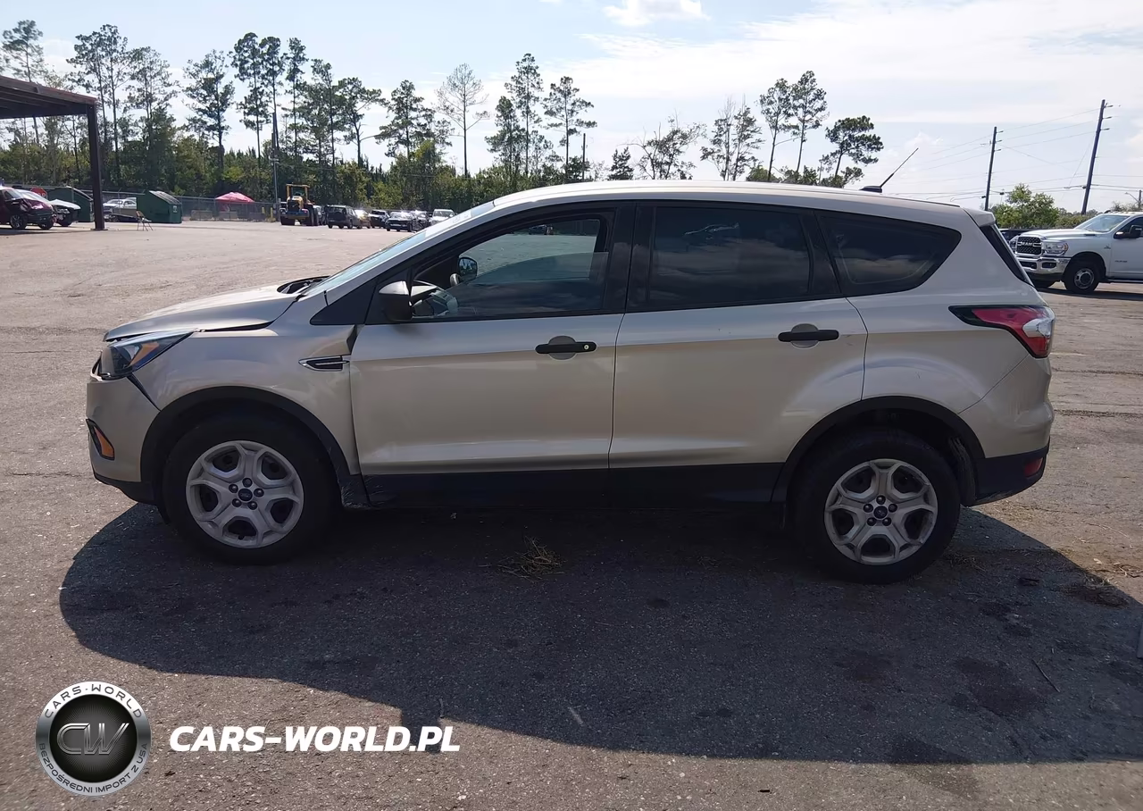 2018 Ford Escape S VIN:1FMCU0F77JUD54335 - 14