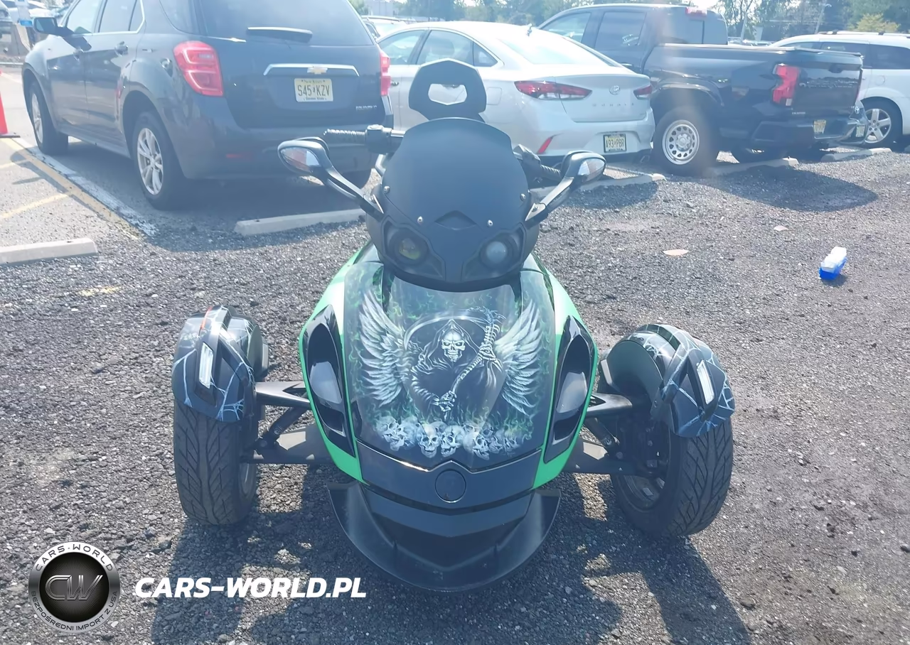 2013 Can-Am Spyder Roadster Rs-Rs-S VIN:2BXNABC18DV000981 - 5