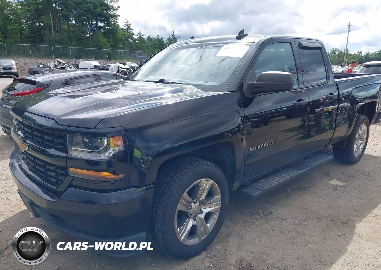 2018 Chevrolet Silverado 1500 Custom VIN:1GCVKPEC2JZ371010 - 2