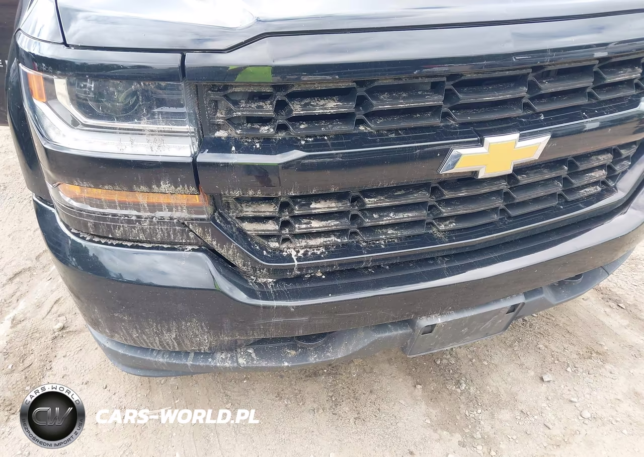 2018 Chevrolet Silverado 1500 Custom VIN:1GCVKPEC2JZ371010 - 6