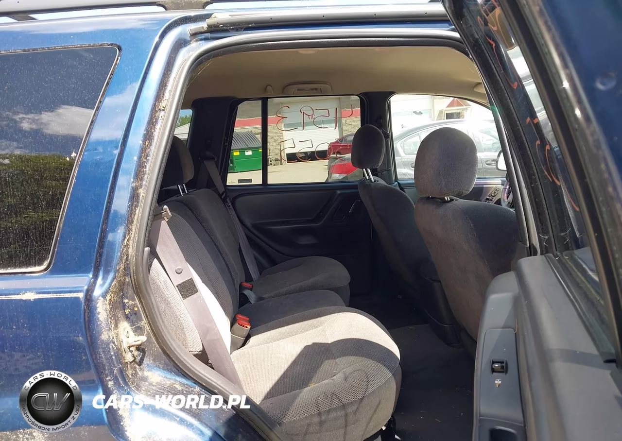 2000 Jeep Grand Cherokee Laredo VIN:1J4GW48S8YC174719 - 8
