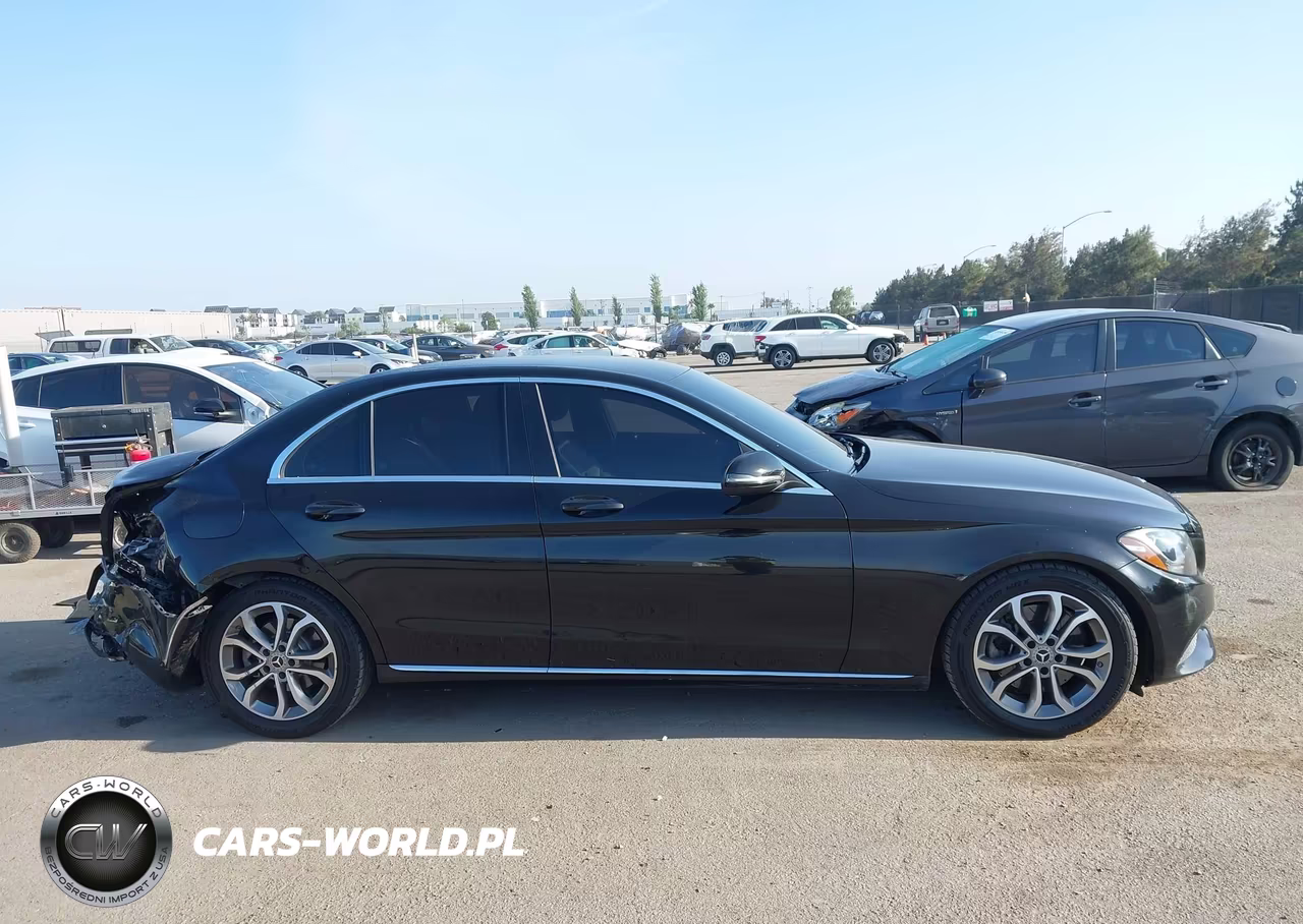 2017 Mercedes-Benz C 300 VIN:55SWF4JB1HU219447 - 13