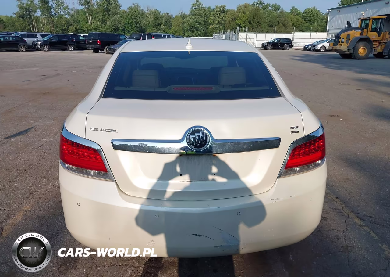 2010 Buick Lacrosse Cxl VIN:1G4GC5GG8AF202438 - 16