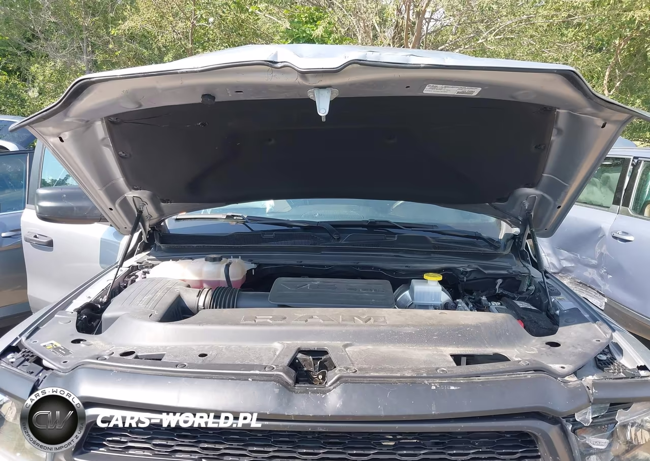 2024 Ram 1500 Tradesman 4X4 5'7 Box VIN:1C6RRFGG1RN190840 - 10