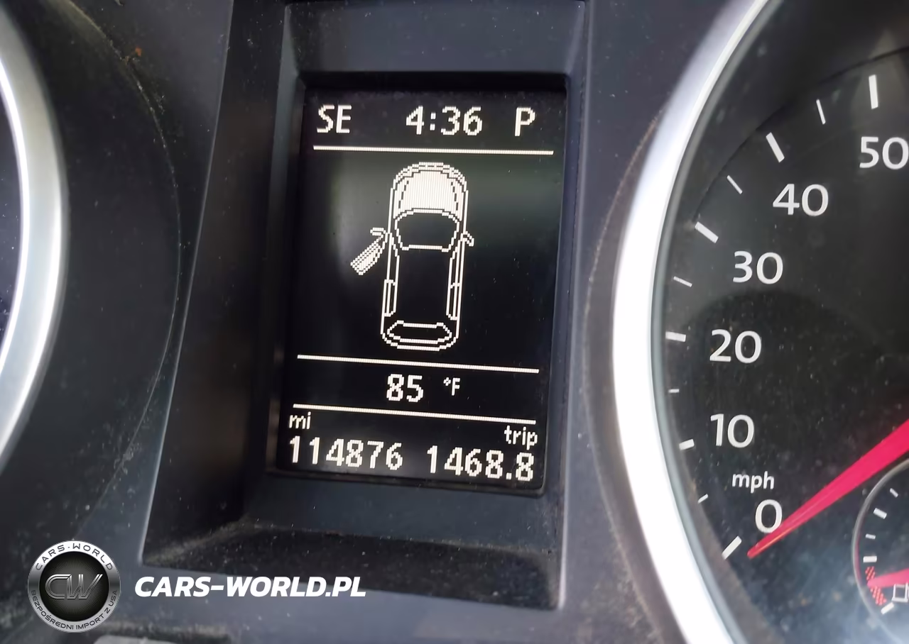 2013 Volkswagen Golf 2.5L 4-Door VIN:WVWDB7AJ2DW076270 - 12