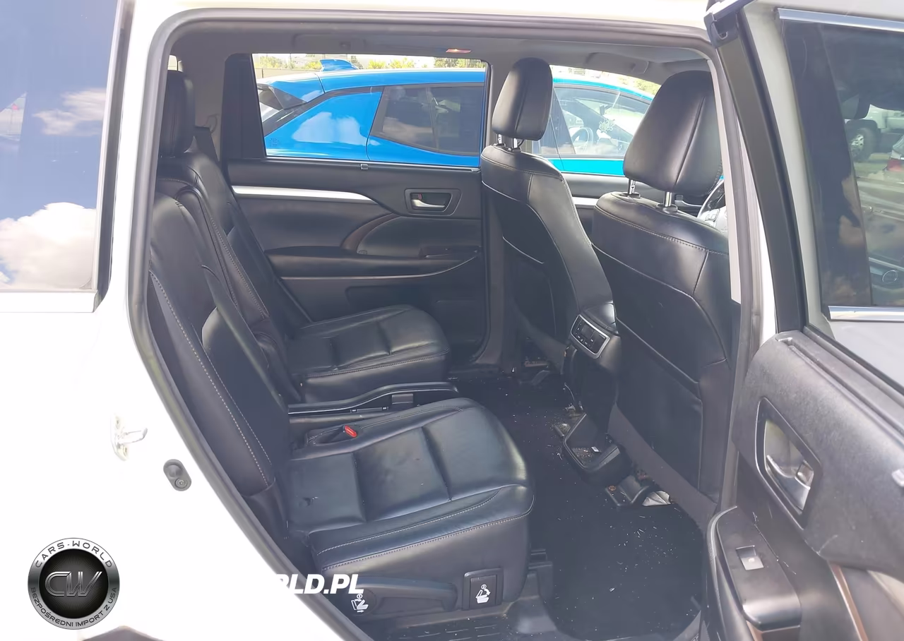 2018 Toyota Highlander Xle VIN:5TDKZRFH5JS270226 - 8