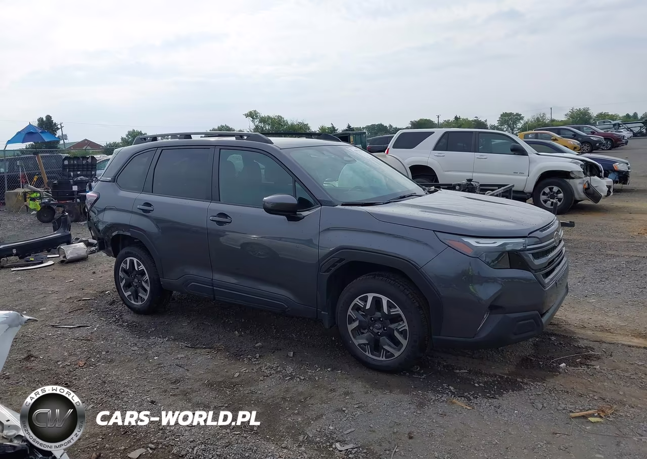 2026 Subaru Forester Premium VIN:4S4SLDD65T3037145 - 14